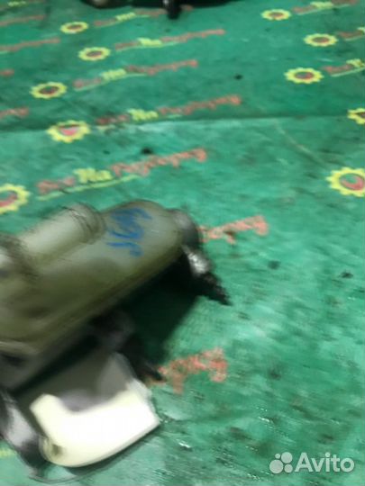 Главный тормозной цилиндр Nissan Murano