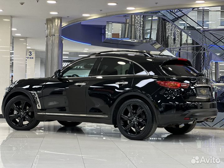 Infiniti QX70 3.0 AT, 2014, 160 000 км