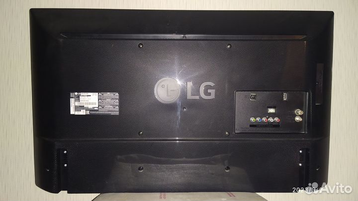 Телевизор LG 32LF510U Телевизор HI24HT101W