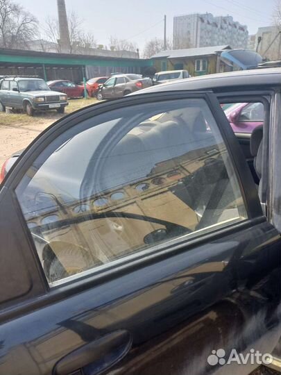 Стекло задней правой двери chevrolet lanos