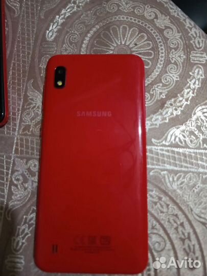 Samsung Galaxy S10, 6/128 ГБ