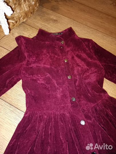 Платье вельветовое 42-44