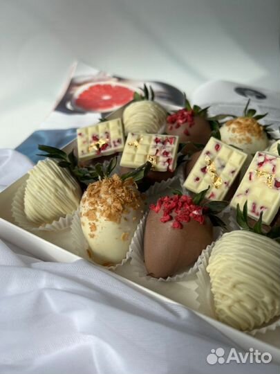 Клубничный букет с шоколадом