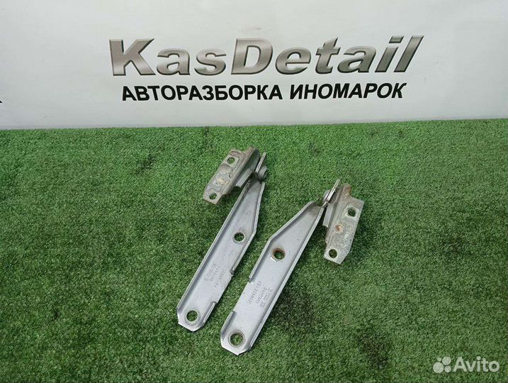 Петли капота Audi A6 C5