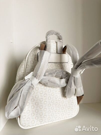 Рюкзак guess conley оригинал