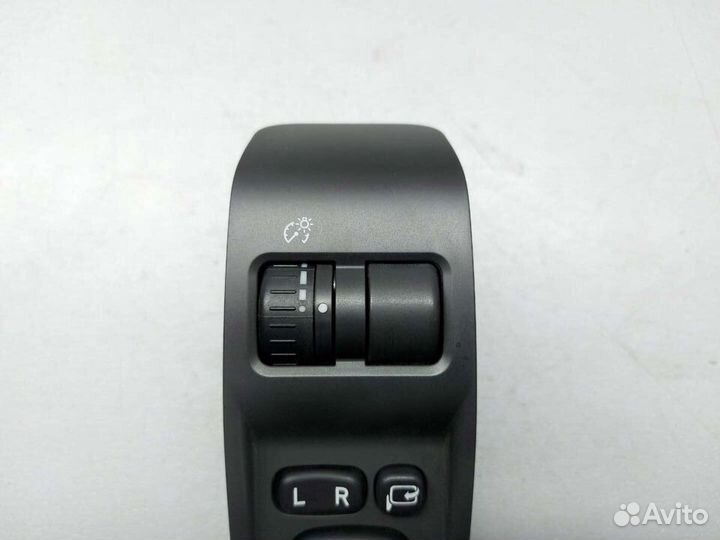 Блок регулировки зеркал Subaru Forester Impreza