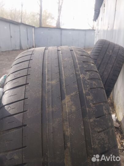 Michelin Pilot Sport 3 235/45 R18