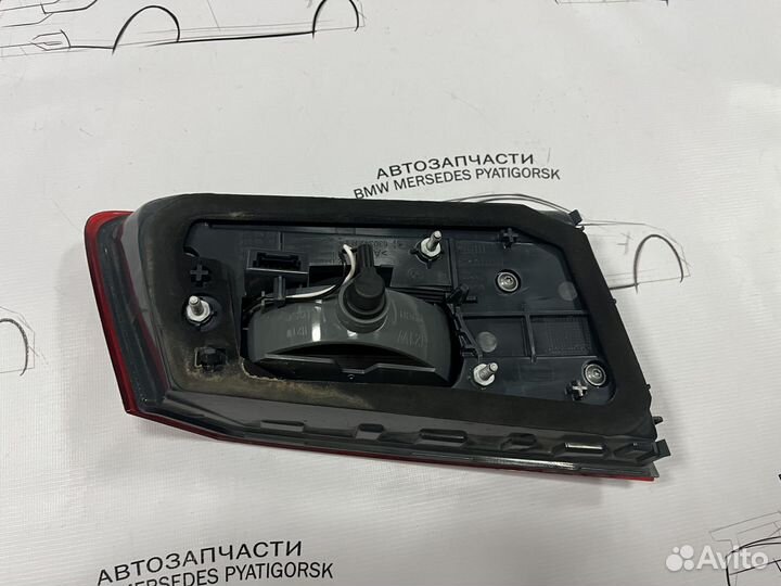 Правый фонарь в крышку багажника BMW G30 дорестайл