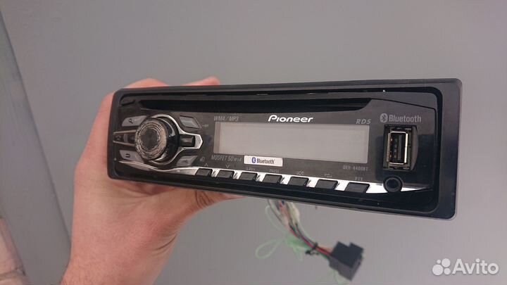 Магнитола Pioneer с Bluetooth