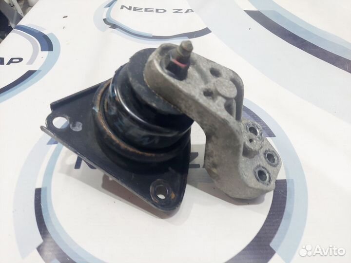 Опора двигателя правая KIA Ceed ED