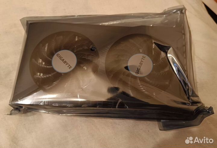 Видеокарта Radeon RX6400 Eagle новая
