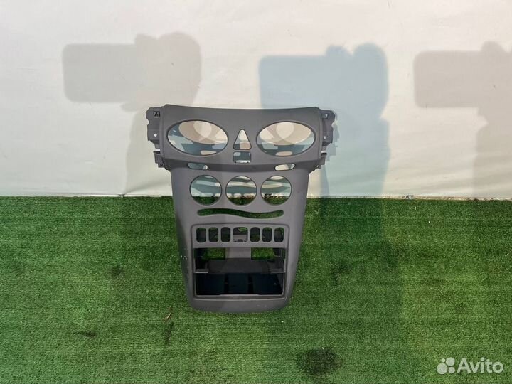 Рамка под магнитолу Mercedes-Benz22250200