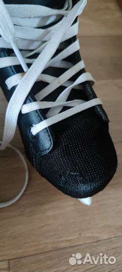 Коньки хоккейные 35 размер