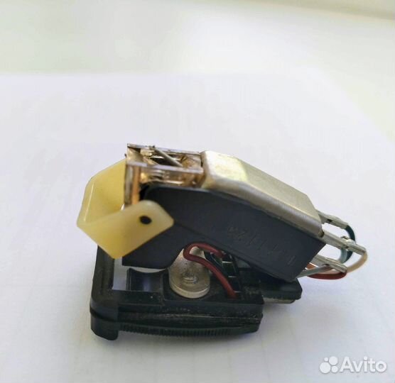 Гзм-121 головка звукоснимателя с иглой