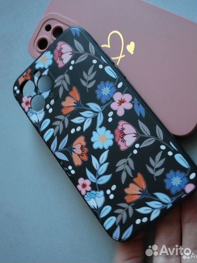 Чехол на iPhone 11 pro в цветочек