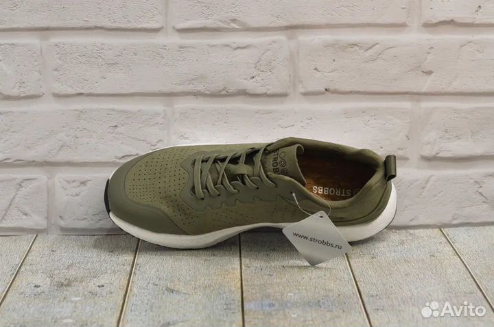 Кроссовки мужские