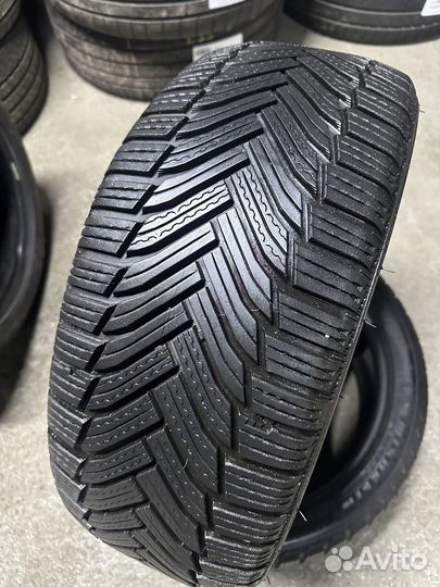 Michelin Alpin 6 205/45 R17
