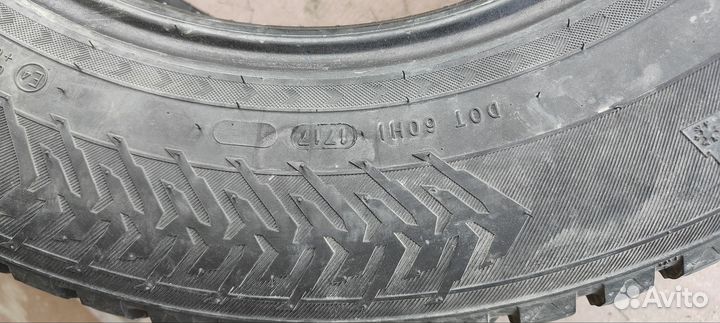 Nokian Tyres Hakkapeliitta 8 SUV 225/65 R17 106T