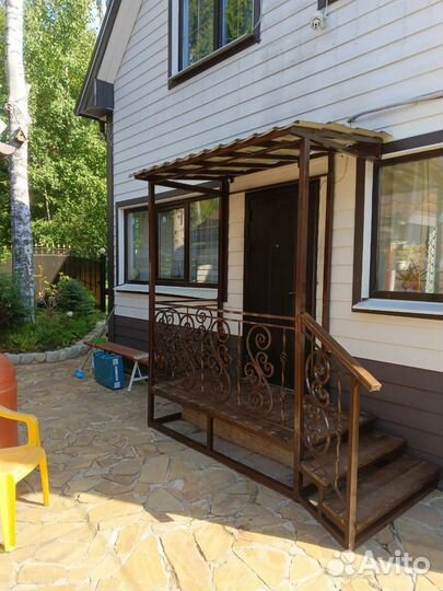 Крыльцо к дому