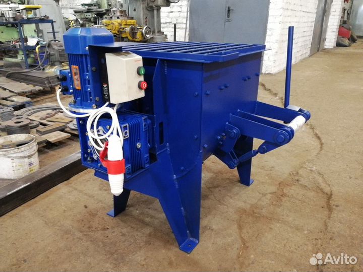 Бетоносмеситель бп1Г-90