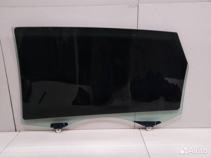 Стекло двери задней правой Toyota Venza V10 2009-2