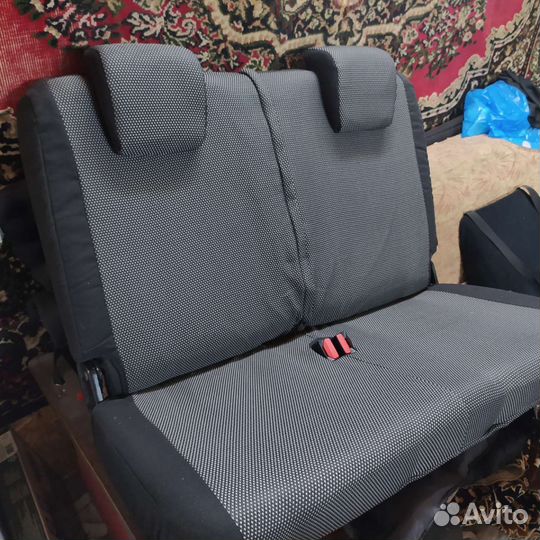 3й ряд сидений ларгус
