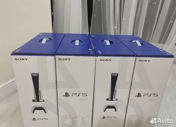 Игровая приставка Sony PlayStation 5 825GB с диско