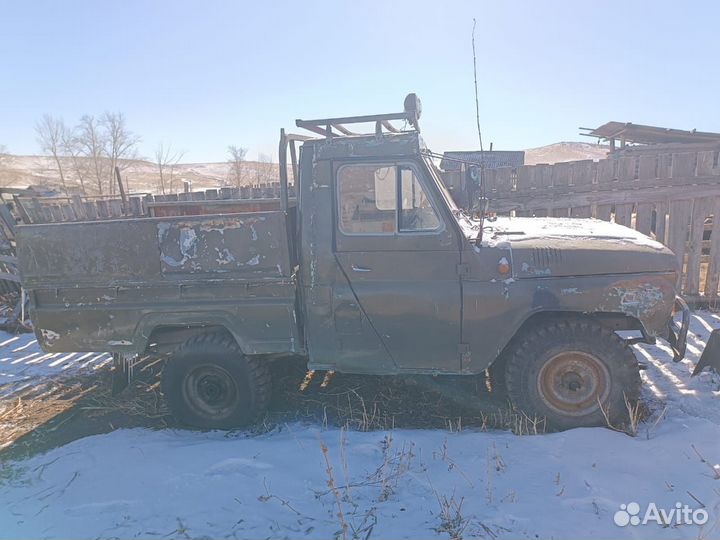 Запчасти на УАЗ 469