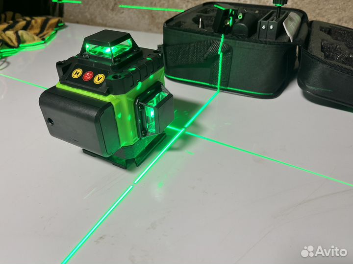 Лазерный уровень 4D