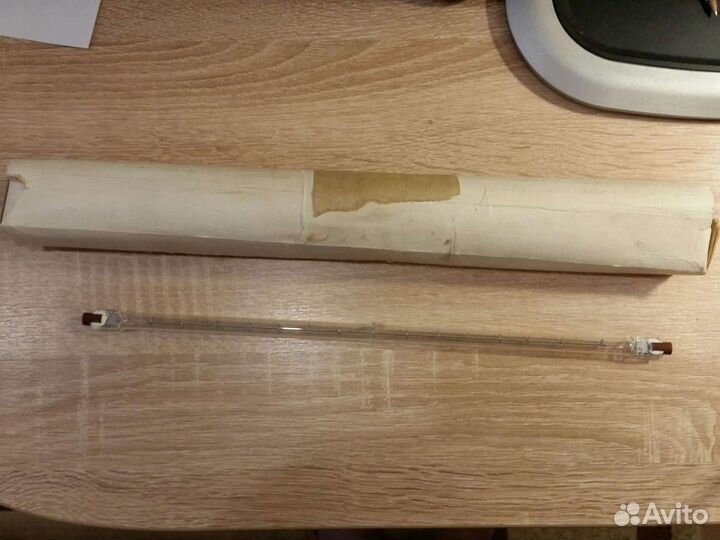 Галогеновая лампа кг 220-2000-4