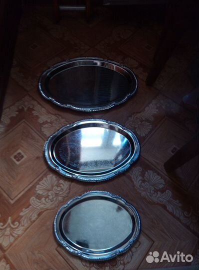 Набор подносов новый (3 штуки)