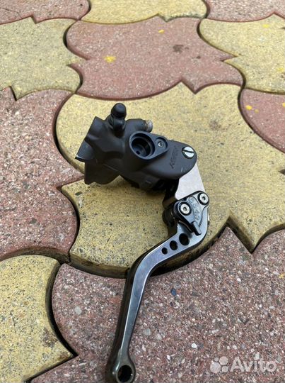 Тормозная машинка nissan