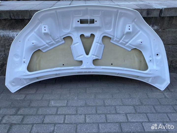 Капот штатный пластиковый Iveco Daily 2016