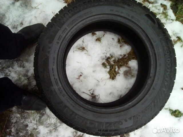 Gislaved Nord Frost 200 225/65 R17