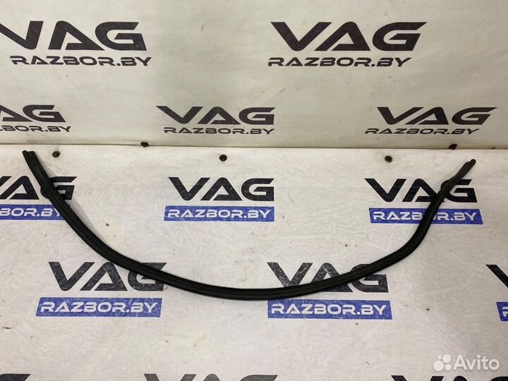 Volkswagen Passat B82015 3G0823723VR142-348