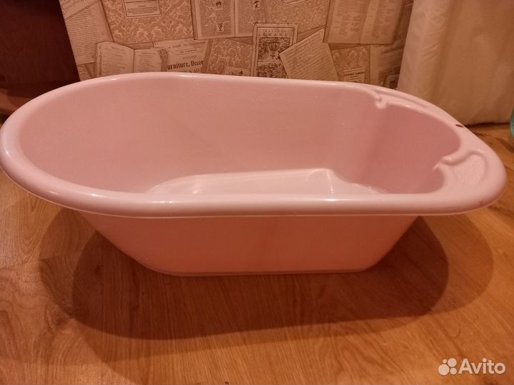 Ванночка для купания новорожденного