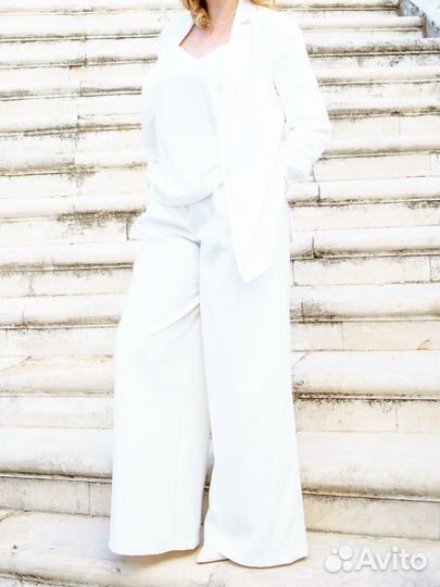 Свадебный костюм женский