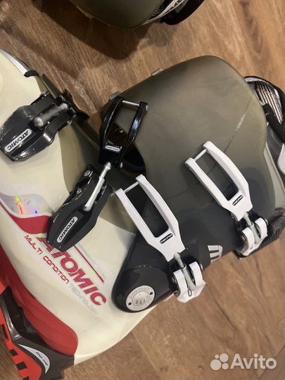 Ботинки горнолыжные Atomic