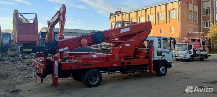 Продам автовышку 32 метра на базе Hyundai