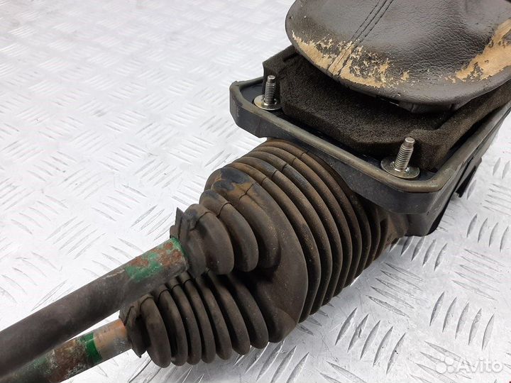 Кулиса кпп для Volkswagen Passat 5 8D0711055M