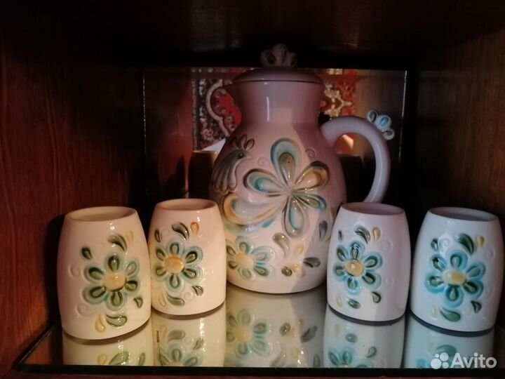 Керамический набор: чашки кувшин