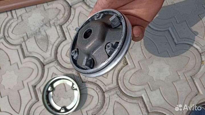 Вариаторы передний и задний Honda lead 100