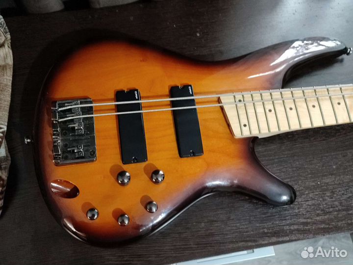 Бас гитара 5 струн Ibanez SR375M