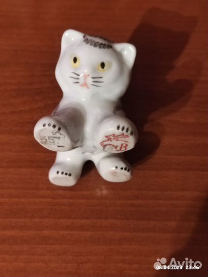Фарфоровая статуэтка Котёнок СССР