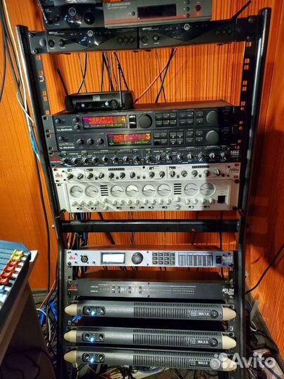 Комплект концертного оборудования Martin Audio