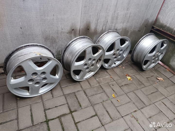 Литые диски r16 на Nissan X-Trail