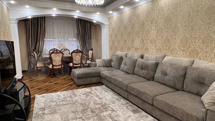 4-к. квартира, 115 м², 7/11 эт.