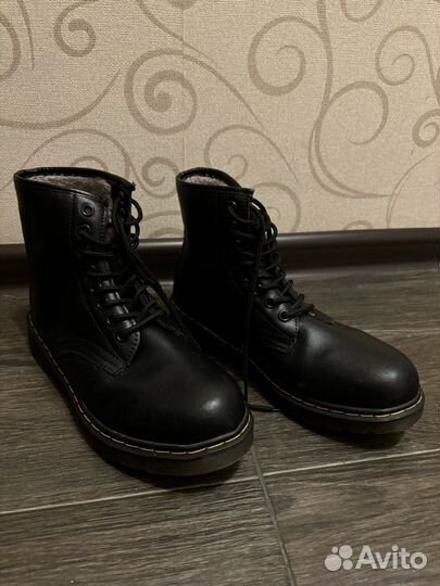 Ботинки женские