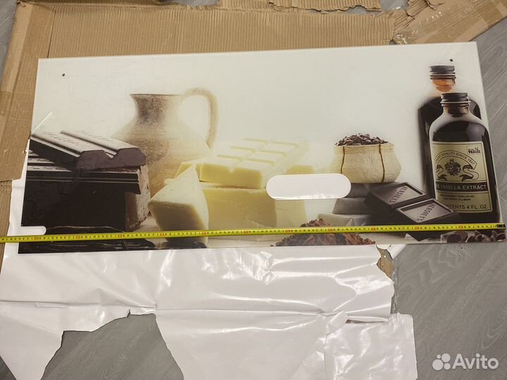 Стеклянная стеновая панель