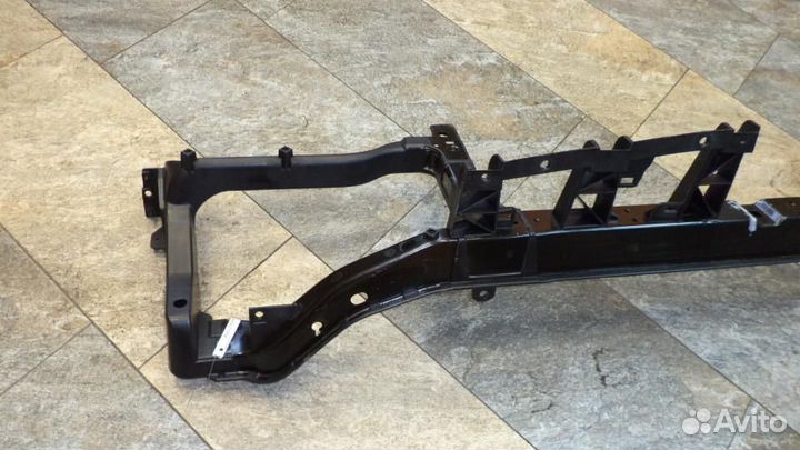 Передняя панель крепления облицовки (телевизор), Dodge Challenger 2022